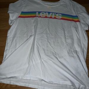 Levi’s T-shirt